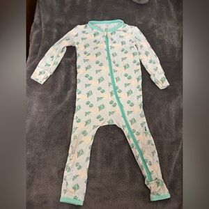 Kickee pants romper